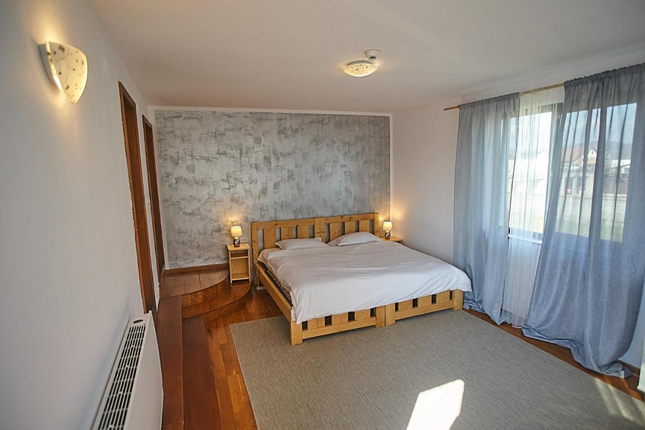 Insula Christiana Guest house
