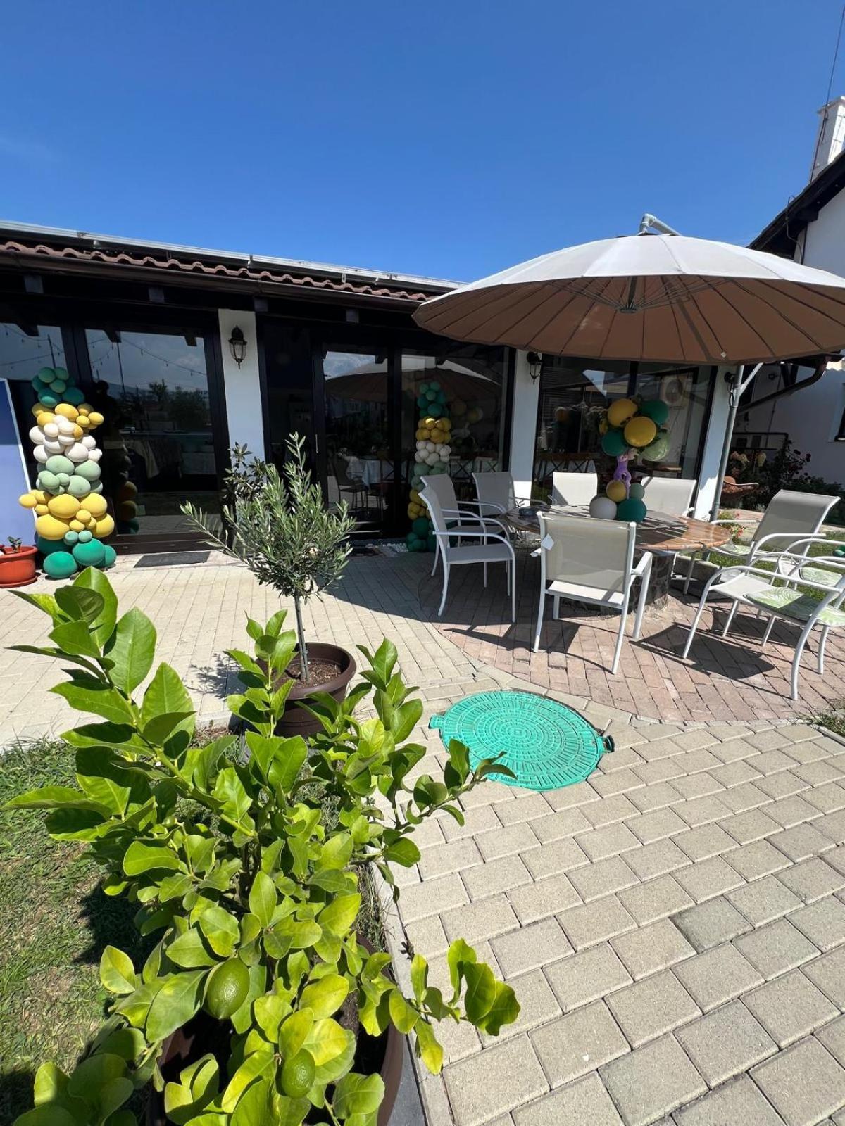Insula Christiana Guest house